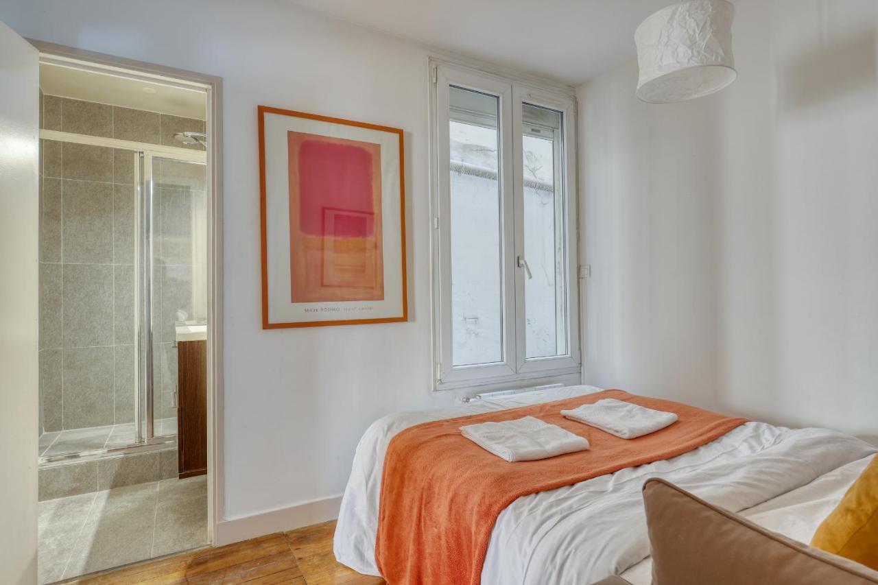 Spacious & Lovely Flat-up To 8 Guests-paris 10 Apartment Paris