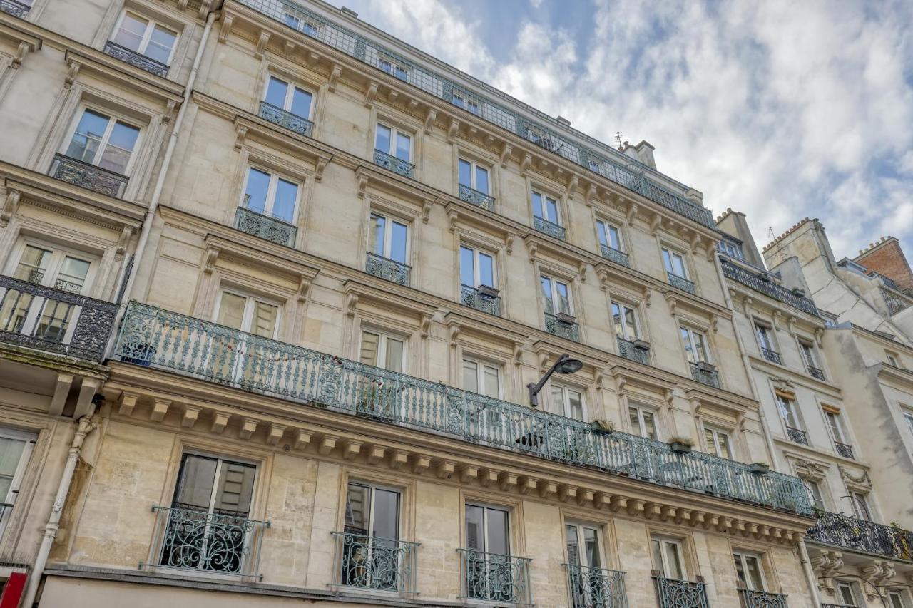 Spacious & Lovely Flat-up To 8 Guests-paris 10 Paris